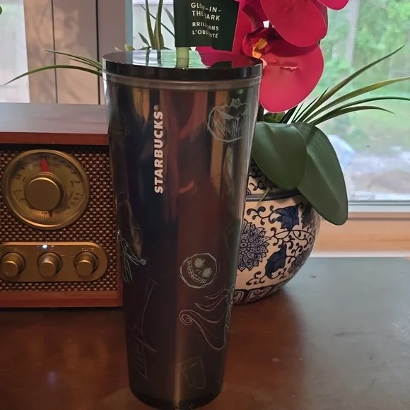 Starbucks x Disney The Nightmare Before Christmas 24oz. New In Box- 2023 release - Picture 3 of 6